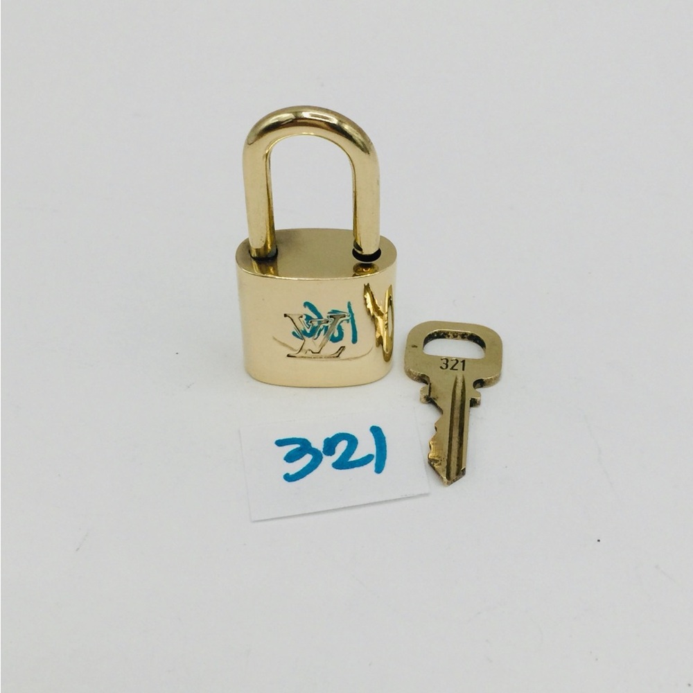 Louis Vuitton lock and key